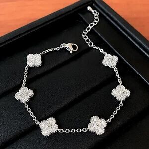 Silver Zircon Four Leaf Clover Luxury Bracelet